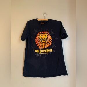 The Lion King Disney Broadway Musical Graphic T-Shirt Size Large